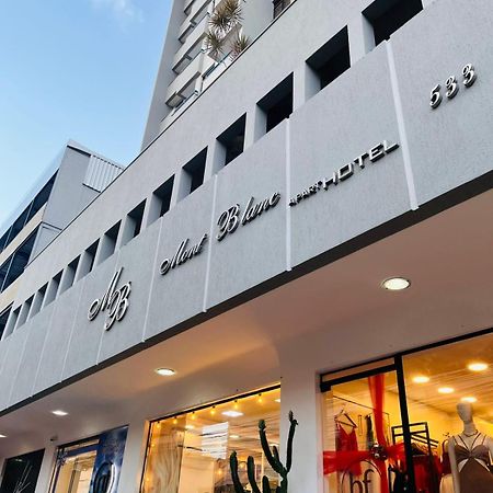 Mont Blanc Apart Hotel Nova Iguaçu Екстериор снимка