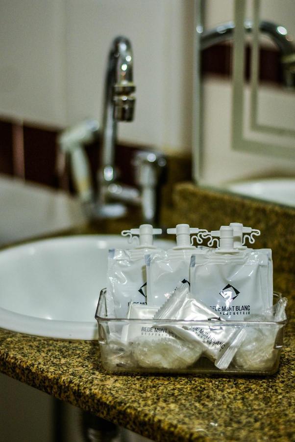 Mont Blanc Apart Hotel Nova Iguaçu Екстериор снимка